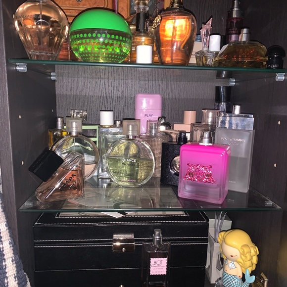 Versace Bright Diamond Perfume - Picture 2 of 7